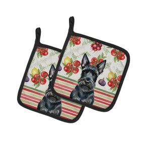 Scottish Terrier Vegetables Pair of Pot Holders Pair 7.5x7.5 Quilted Insulated Hot Pads Decorative Kitchen Gift Made in USA