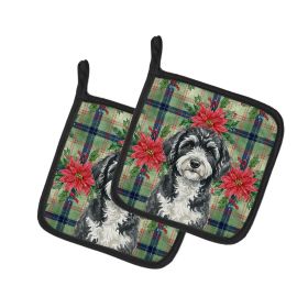 Portuguese Water Dog Christmas PoinsettIas Pair of Pot Holders Pair 7.5x7.5 Quilted Insulated Hot Pads Decorative Kitchen Gift Made in USA